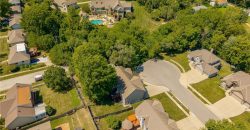 Homes for Sale in Gladstone, MO 64118 | 1701 NE 70th Street