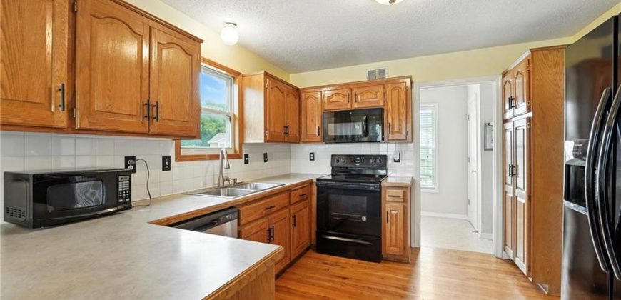 Homes for Sale in Kansas City, MO 64157 | 8521 NE 109th Terrace