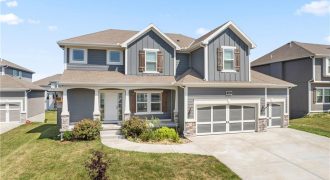 Homes for Sale in Kansas City, MO 64156 | 10409 N Lister Court