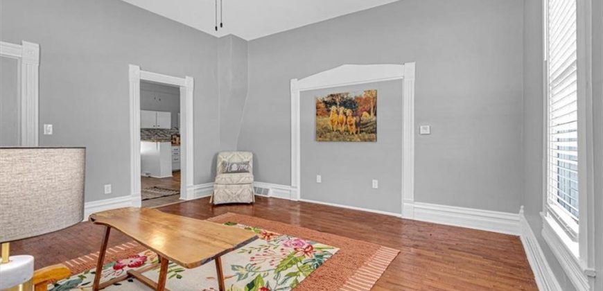 Homes for Sale in Kearney, MO 64060 | 207 E Washington Street