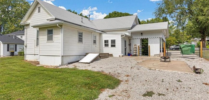 Homes for Sale in Kearney, MO 64060 | 207 E Washington Street
