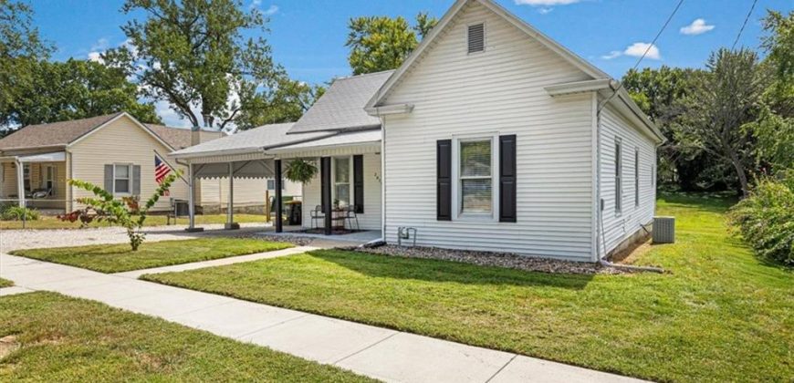 Homes for Sale in Kearney, MO 64060 | 207 E Washington Street