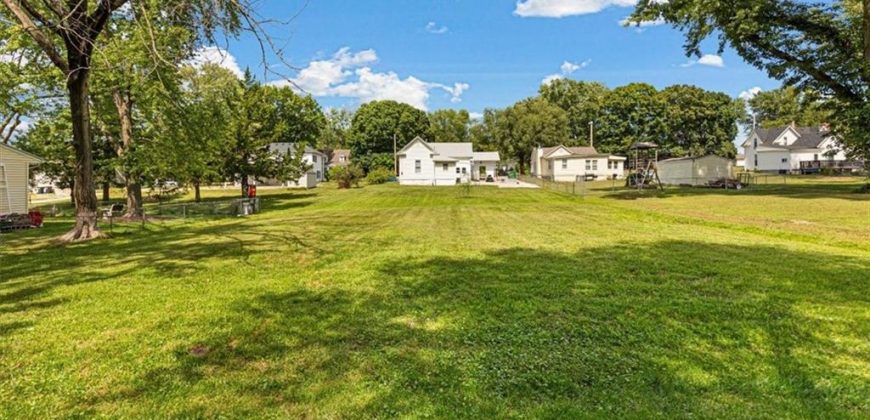 Homes for Sale in Kearney, MO 64060 | 207 E Washington Street
