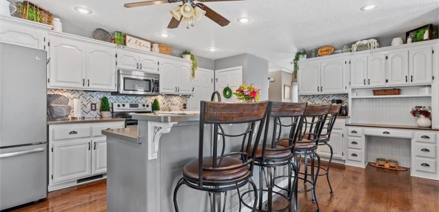 Homes for Sale in Excelsior Springs, MO 64024 | 1801  Rainbow Drive