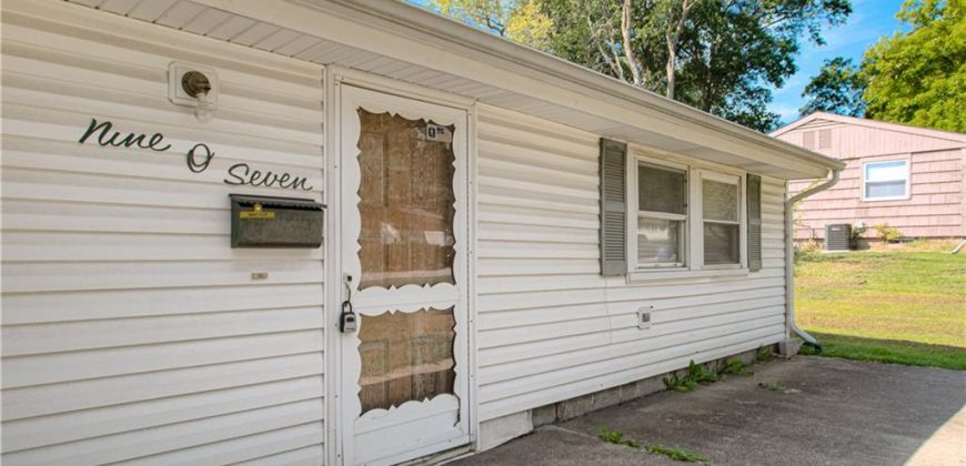 Homes for Sale in Kansas City, MO 64118 | 907 NE 61st Street