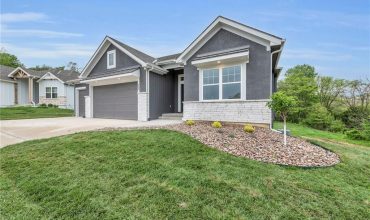 Homes for Sale in Smithville, MO 64089 | 502  Seventh Street
