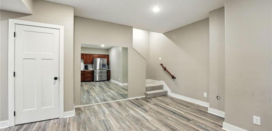 Homes for Sale in Kansas City, MO 64151 | 4215 NW 76th Street