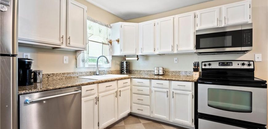 Homes for Sale in Kansas City, MO 64117 | 4611 N Oakley Avenue