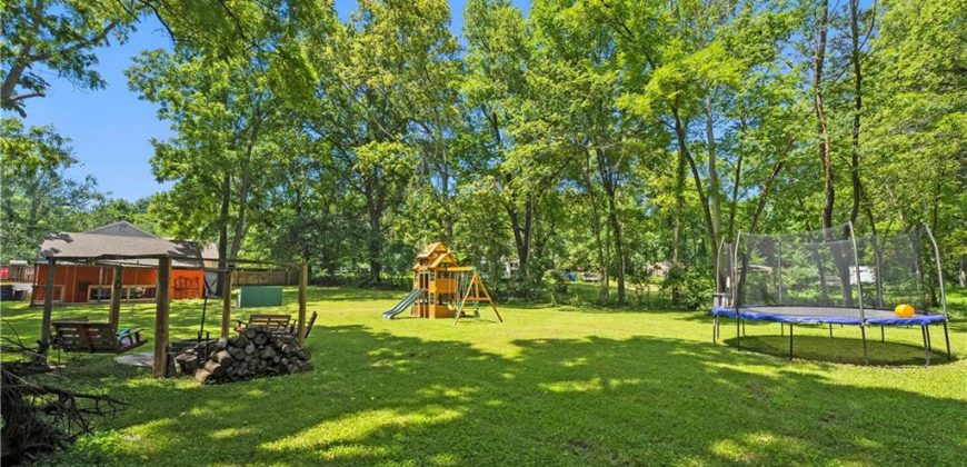 Homes for Sale in Kansas City, MO 64117 | 4611 N Oakley Avenue
