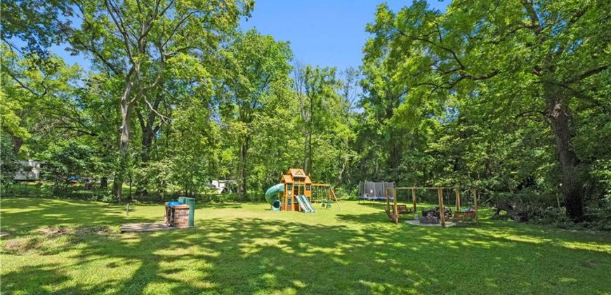 Homes for Sale in Kansas City, MO 64117 | 4611 N Oakley Avenue