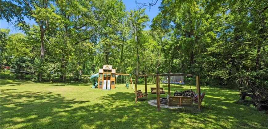 Homes for Sale in Kansas City, MO 64117 | 4611 N Oakley Avenue