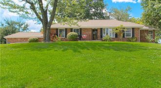 Homes for Sale in Parkville, MO 64152 | 12039  Crooked Road