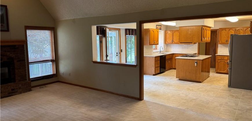 Homes for Sale in Kansas City, MO 64151 | 4401 NW 65th Court