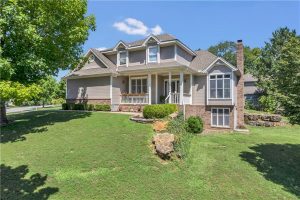 4206-NW-62nd-Street-mls-2565608-image-1