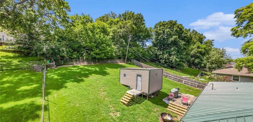 Homes for Sale in Smithville, MO 64089 | 502  Dundee Road
