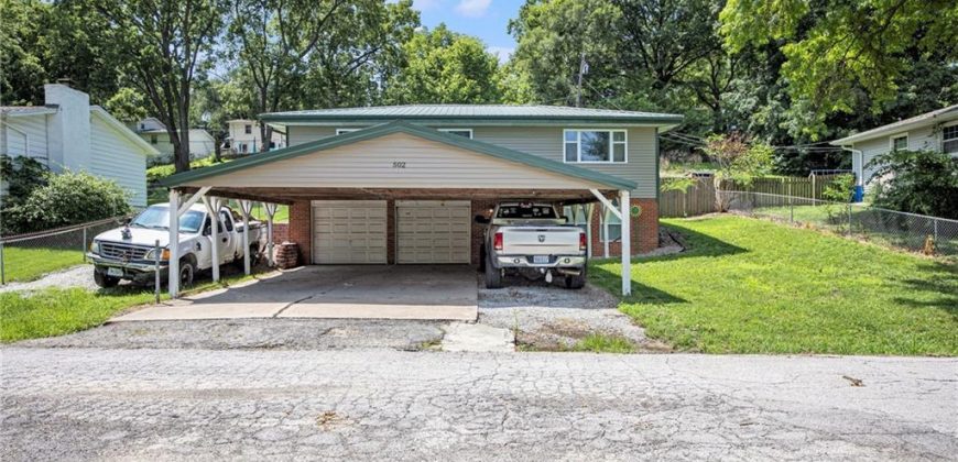 Homes for Sale in Smithville, MO 64089 | 502  Dundee Road