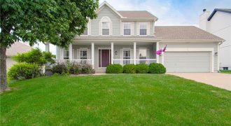 Homes for Sale in Liberty, MO 64068 | 1030  Maple Woods Drive