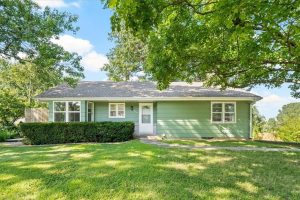 2405-NW-Powderhorn-Drive-mls-2570005-image-1
