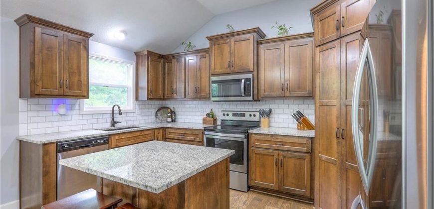 Homes for Sale in Riverside, MO 64150 | 5084 NW Timberline Drive