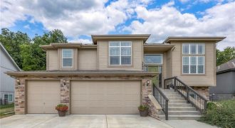 Homes for Sale in Riverside, MO 64150 | 5084 NW Timberline Drive