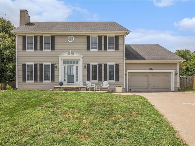 Homes for Sale in Smithville, MO 64089 | 111  Wisteria Court