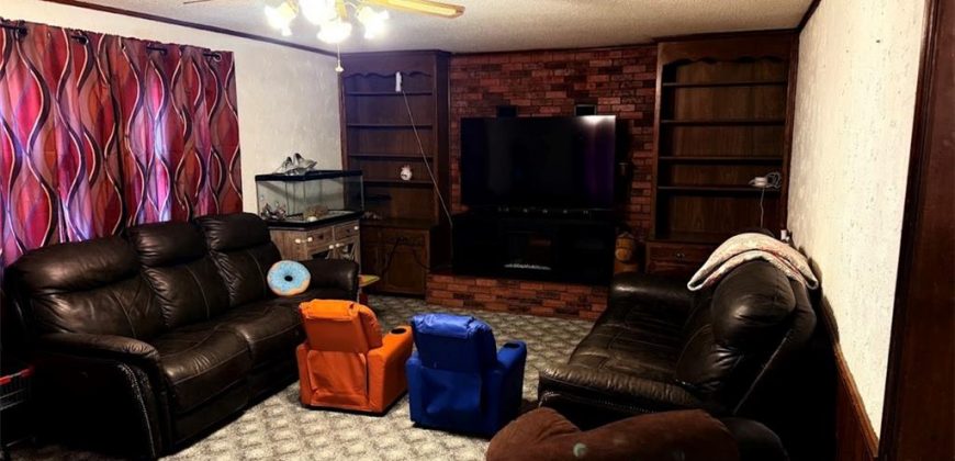 Homes for Sale in Kansas City, MO 64119 | 327 E Longfellow Street