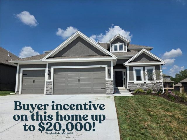 Homes for Sale in Kansas City, MO 64156 | 7004 NE 102nd Court