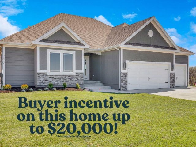 Homes for Sale in Kansas City, MO 64156 | 7009 NE 102nd Court