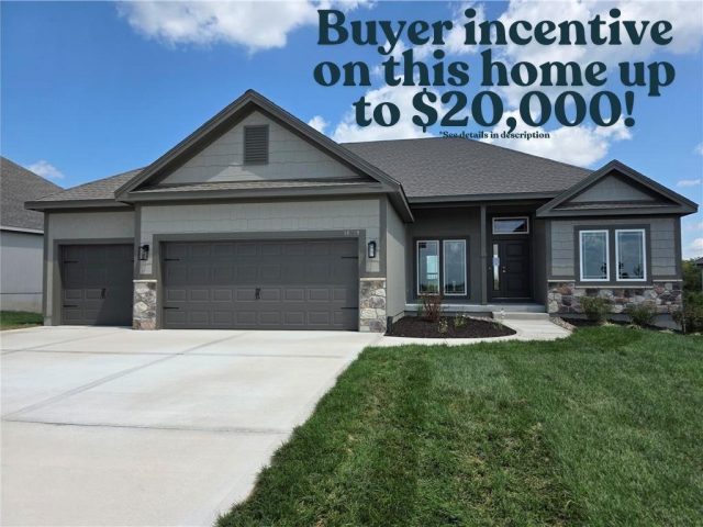 Homes for Sale in Kansas City, MO 64156 | 10139 N Winchester Avenue
