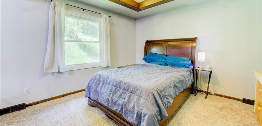 Homes for Sale in Kansas City, MO 64152 | 5510 NW Seminole Drive
