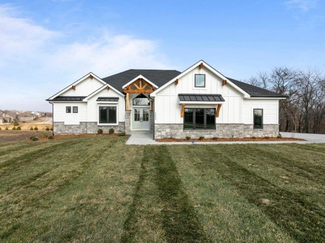 Homes for Sale in Kearney, MO 64060 | 2309  Fishing Lane