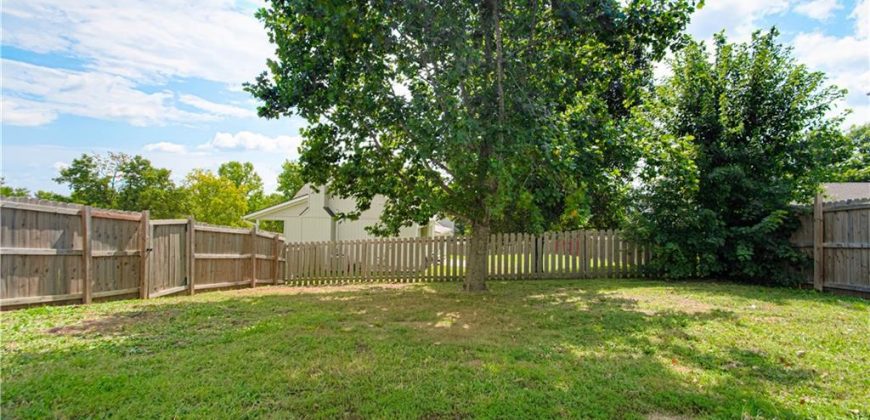 Homes for Sale in Smithville, MO 64089 | 104  Shasta Daisy Drive