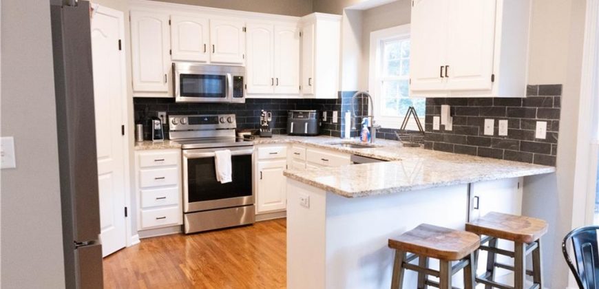 Homes for Sale in Kansas City, MO 64118 | 1511  75th Street