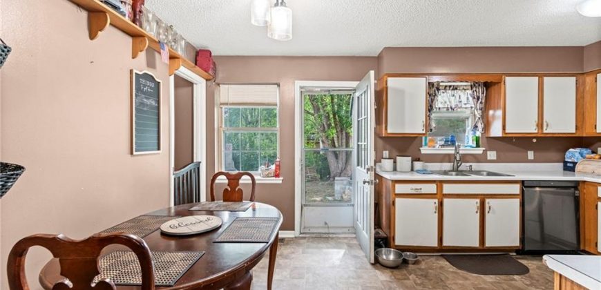 Homes for Sale in Kearney, MO 64060 | 1407  Rose Street
