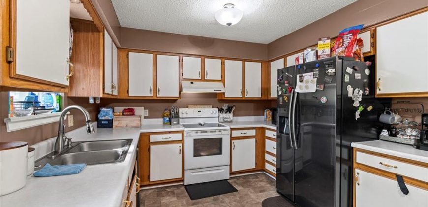 Homes for Sale in Kearney, MO 64060 | 1407  Rose Street