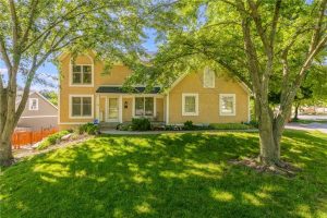 1307-NE-87th-Terrace-mls-2561973-image-1