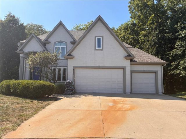 Homes for Sale in Kansas City, MO 64156 | 4021 NE 95th Terrace