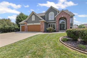 6603-NW-103-Street-mls-2565658-image-1