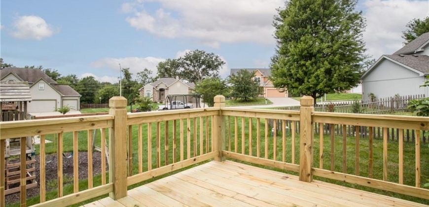 Homes for Sale in Kansas City, MO 64155 | 1112 NW 112th Terrace