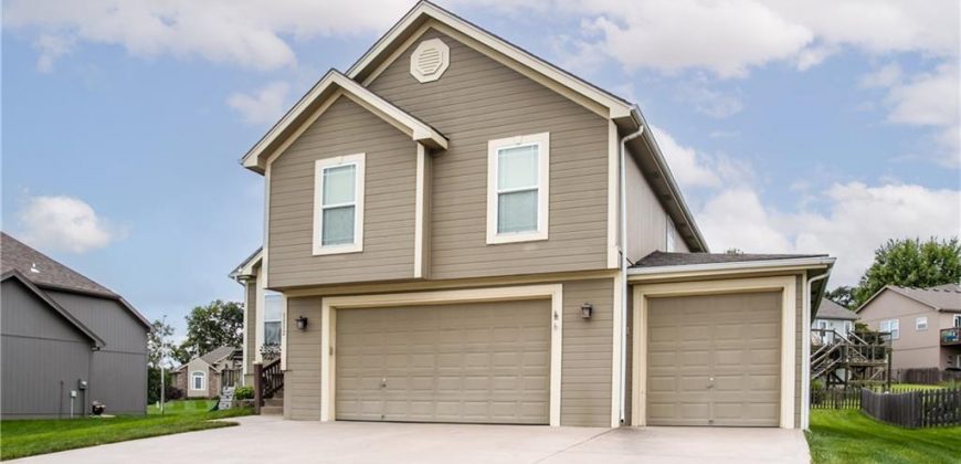Homes for Sale in Kansas City, MO 64155 | 1112 NW 112th Terrace
