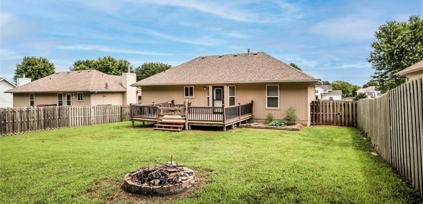 Homes for Sale in Smithville, MO 64089 | 19310  Diamond Lane
