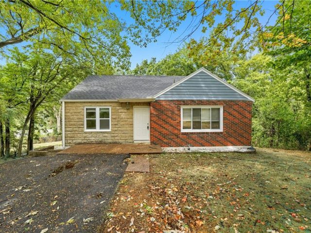 Homes for Sale in Kansas City, MO 64116 | 3644 N Woodland Avenue