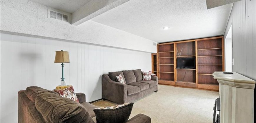 Homes for Sale in Kansas City, MO 64152 | 8111 N Stoddard Avenue