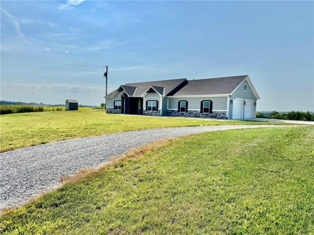 Homes for Sale in Dearborn, MO 64439 | 12185  Masonic Drive