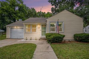 4319-N-Campbell-Avenue-mls-2573912-image-1