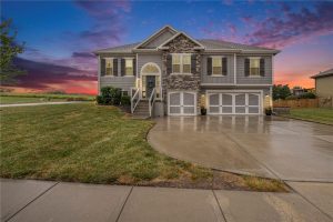 1008-W-10th-Avenue-mls-2574320-image-1