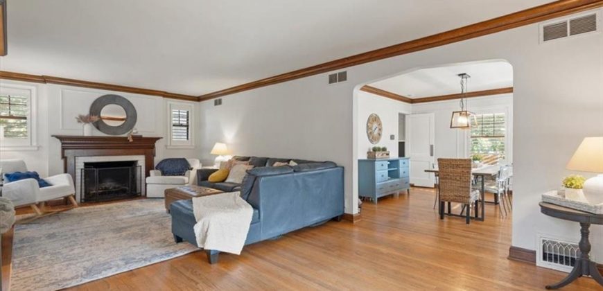 Homes for Sale in Kansas City, MO 64116 | 318 NW Briarcliff Road