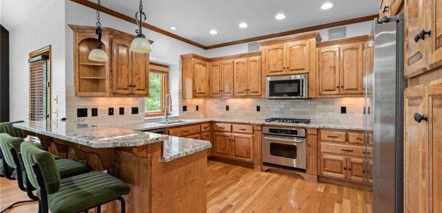 Homes for Sale in Kansas City, MO 64157 | 8919 N Lewis Avenue