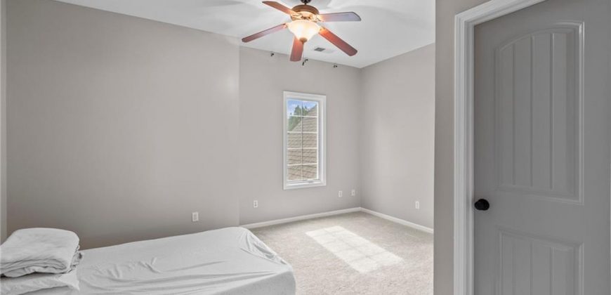 Homes for Sale in Kansas City, MO 64157 | 8919 N Lewis Avenue
