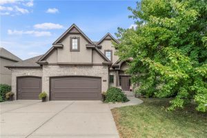 8919-N-Lewis-Avenue-mls-2574922-image-1